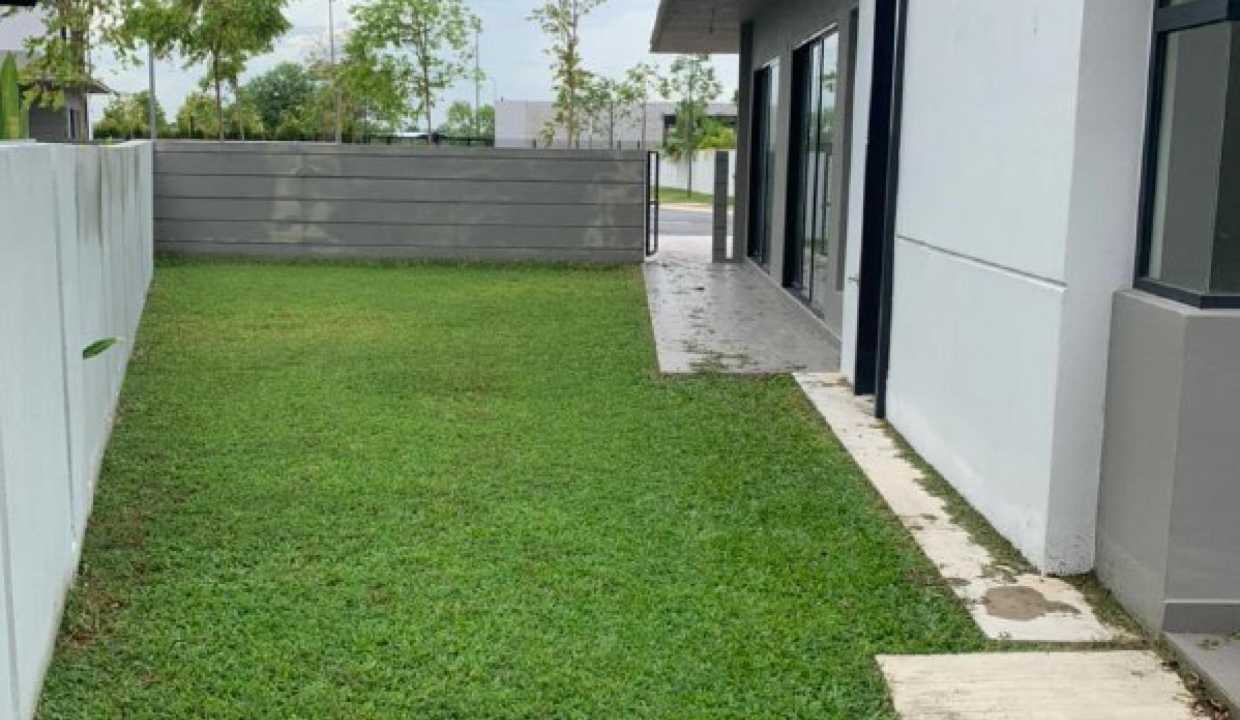 5914428773187564476