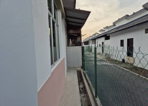 6203921208299338378