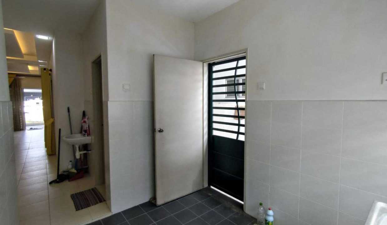 list-33367-08-66cc15251699e5.36464767