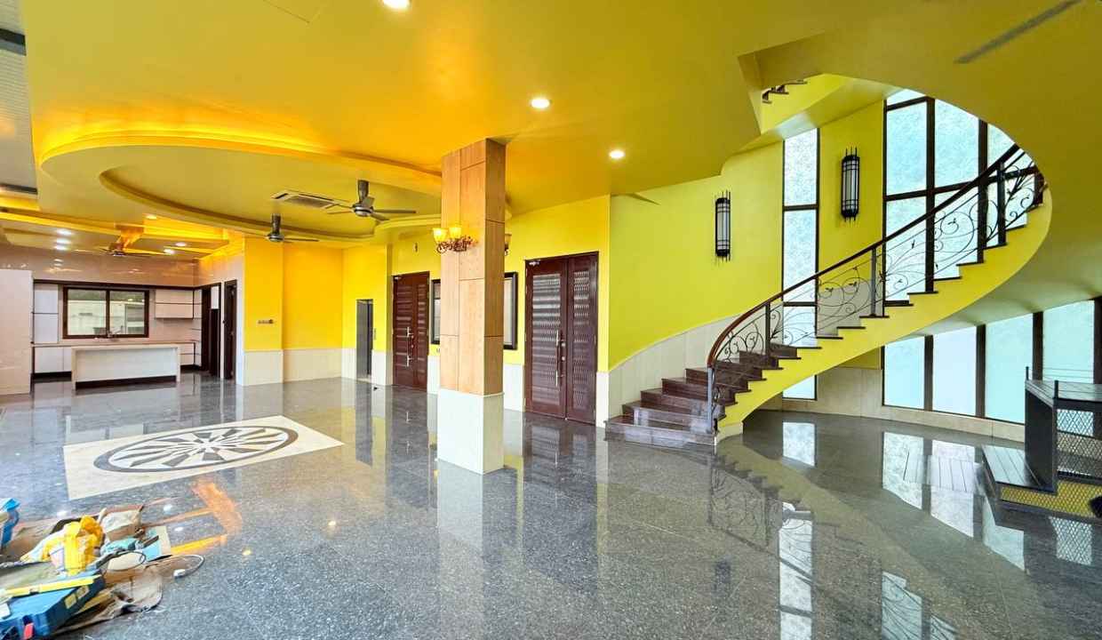 6206438591710743095