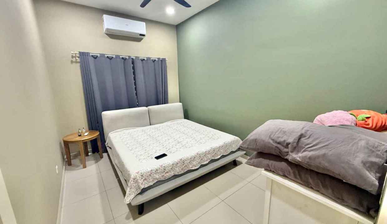 list-107275-06-68c20ad131e642.14291565
