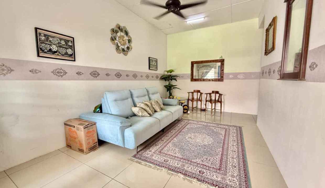 list-109001-03-68d177345bb7d2.75076349