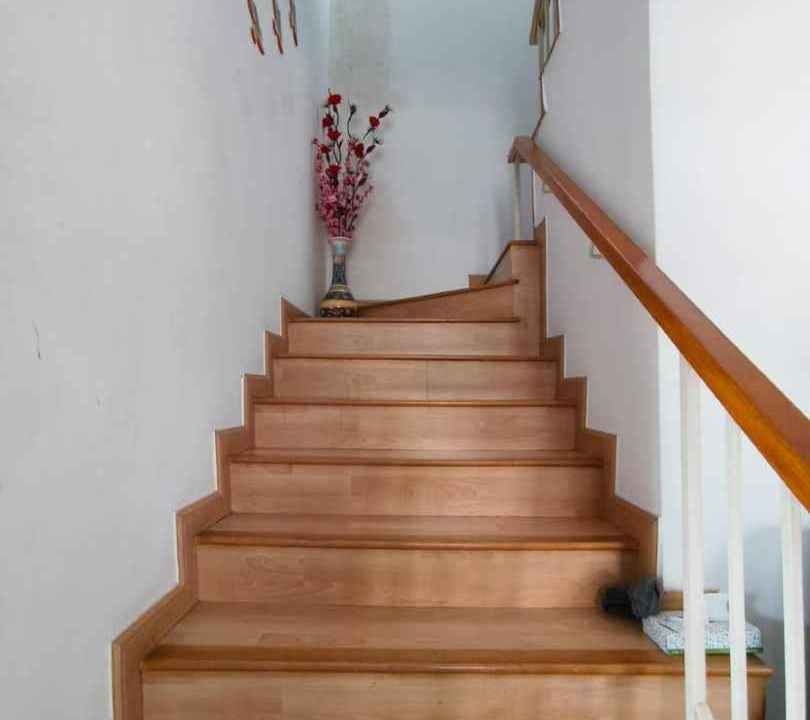 list-112029-09-68e751fc540474.77035163