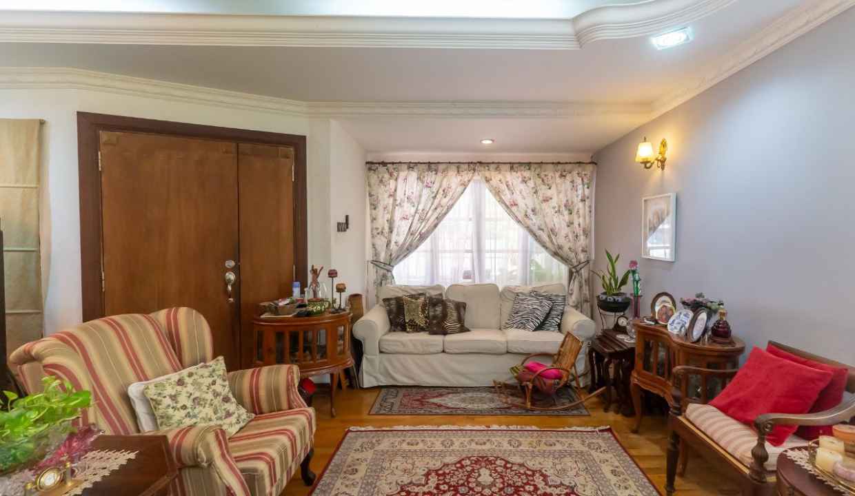 2 Storey End Lot, Jalan Datuk Sulaiman TTDI (3)