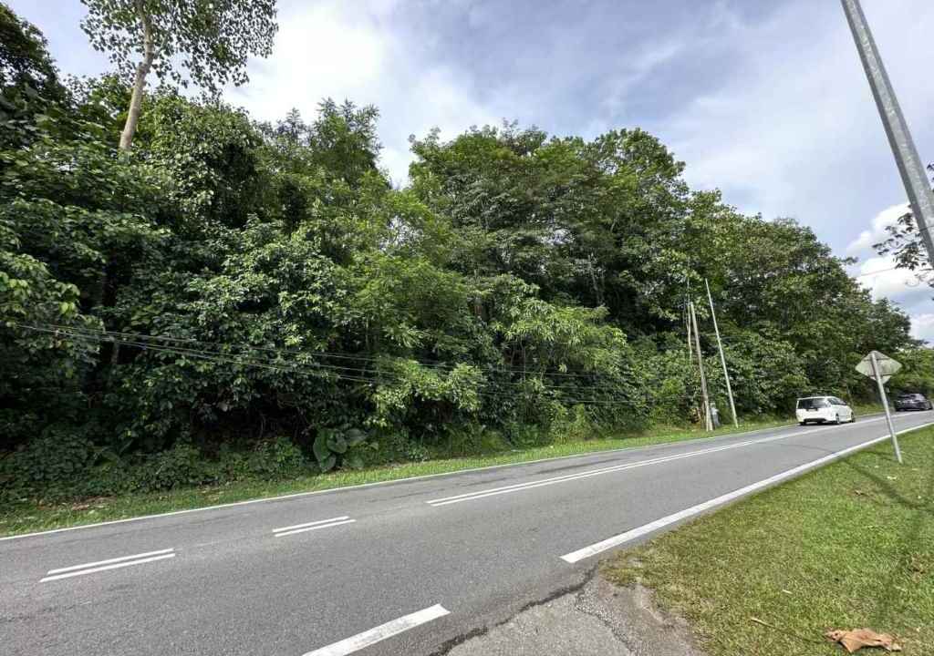 Development Land For Sale At Sg Merab Bandar Baru Bangi (1)