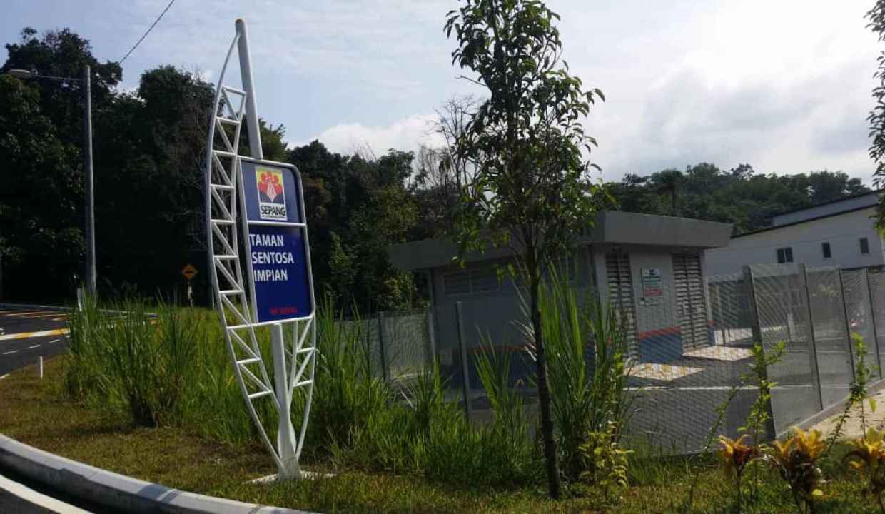 Spacious Sg Merab Banglo Lot (13)