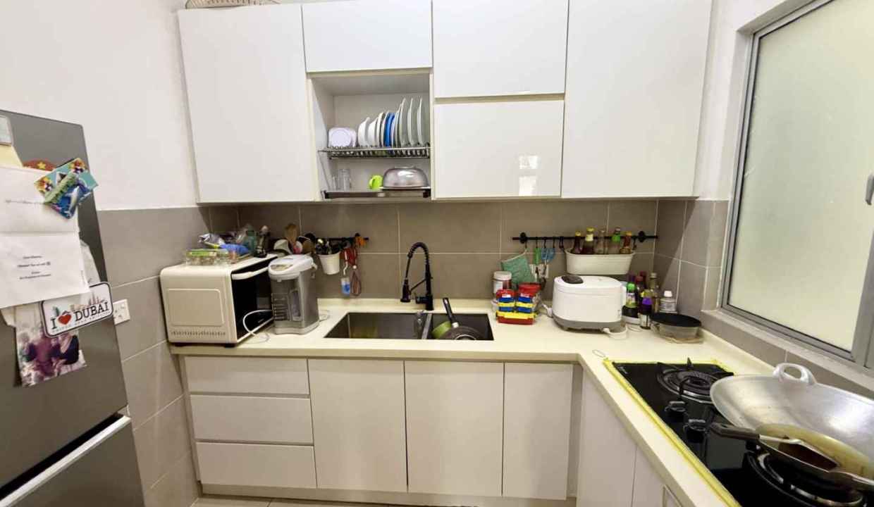 list-121833-08-6923a123085b67.66687084