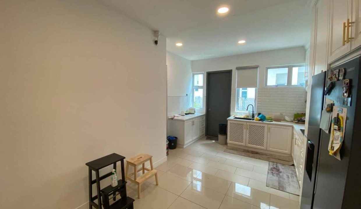 list-119256-09-69142e37ae0228.02526838