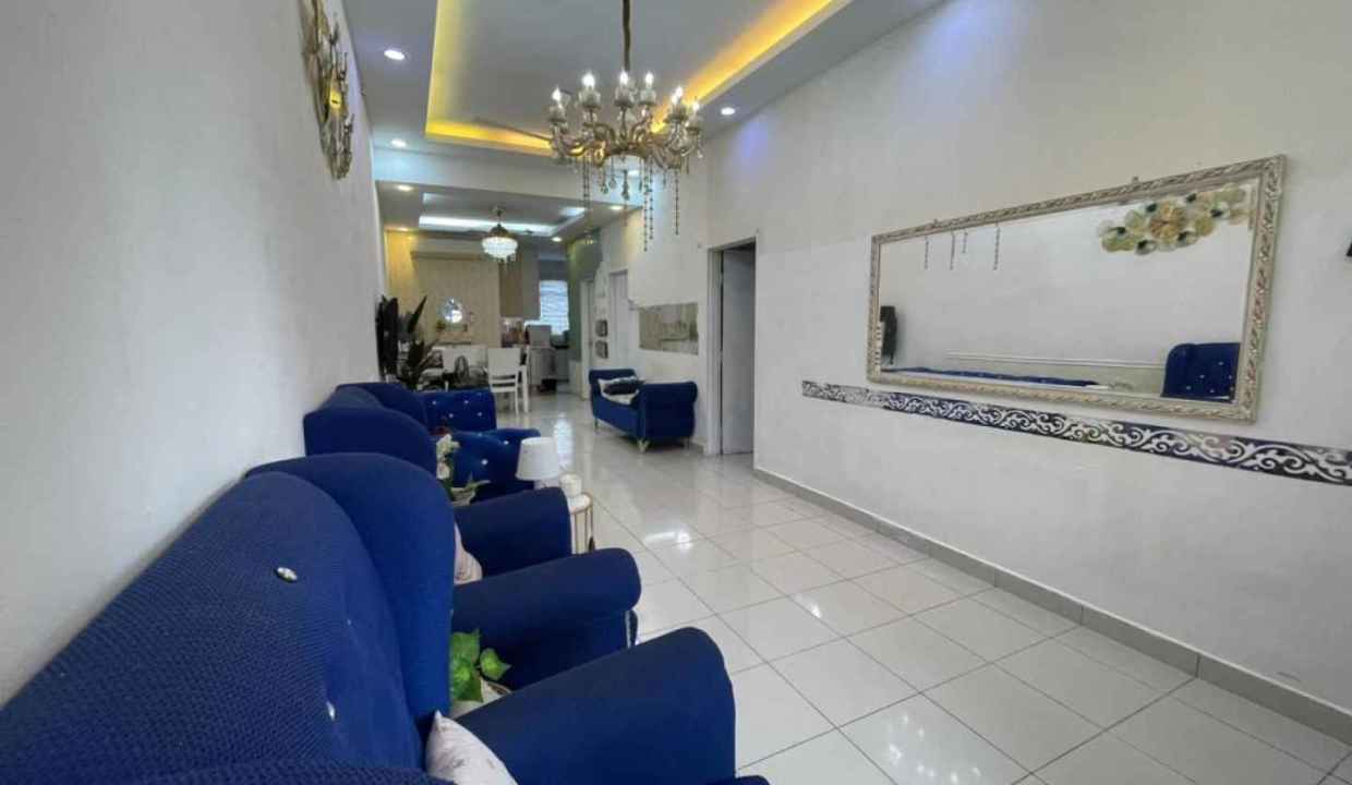 list-122293-03-695a1906a130f6.57774877