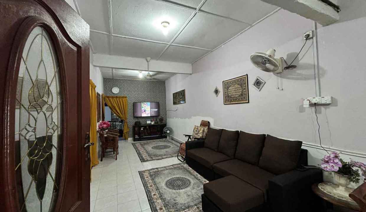 list-137727-03-699bc2e5680b60.28460836