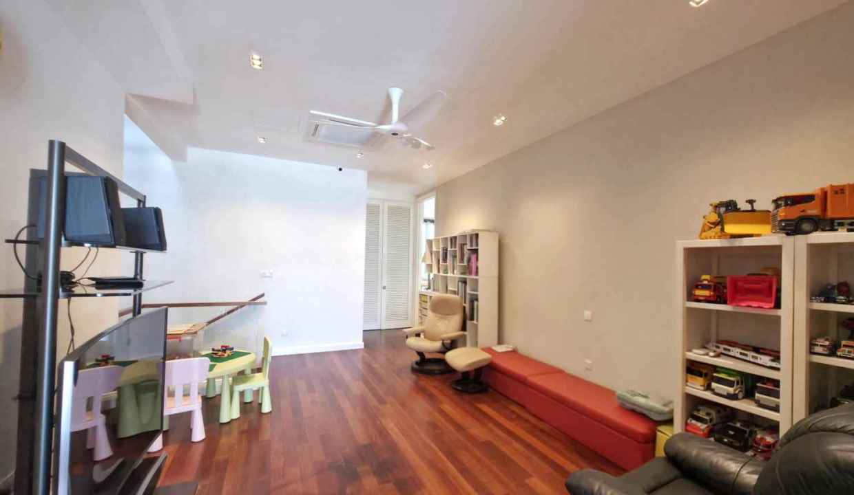 list-125474-23-69b5f1393da2f8.14793364