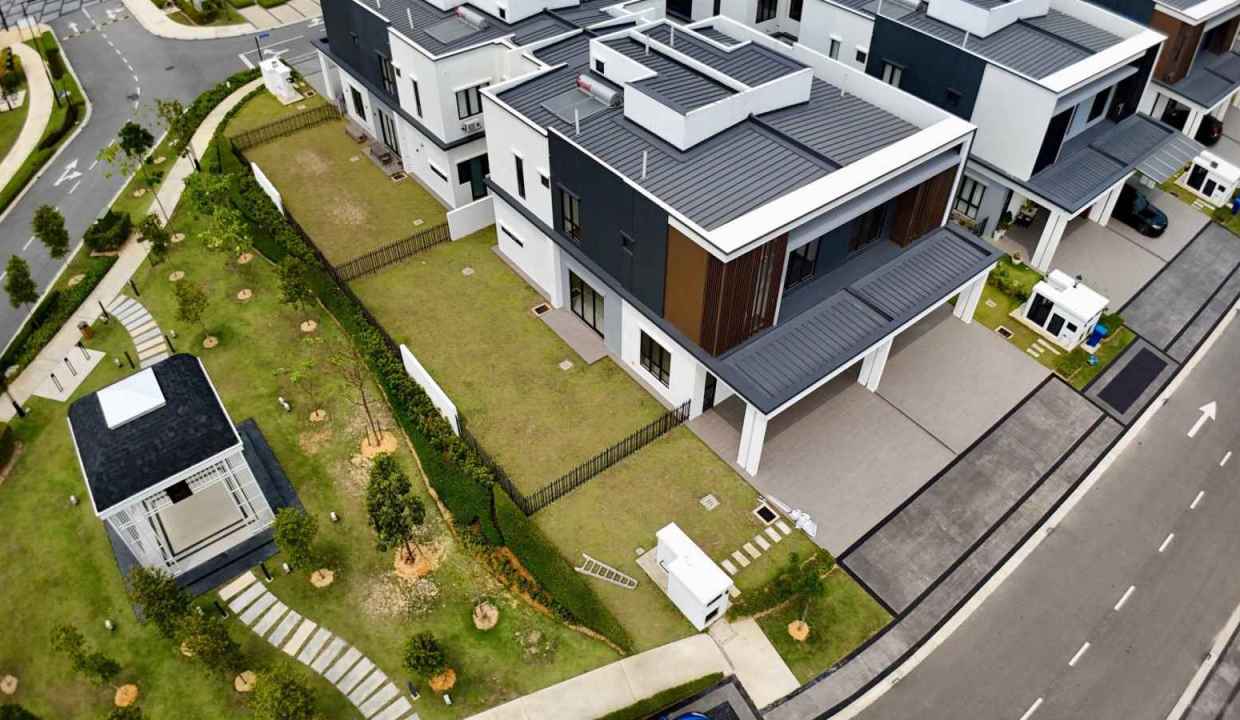 2 STOREY CLUSTER SEMI-D BOHEMIA @ ECO SANCTUARY, BANDAR RIMBAYU (2)