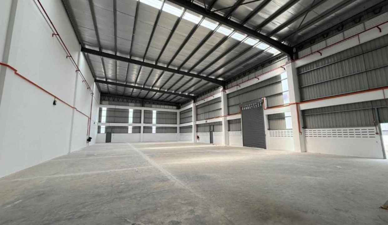 Banting COMPASS @ Kota Seri Langat Factory _ Warehouse Sg Manggis (2)