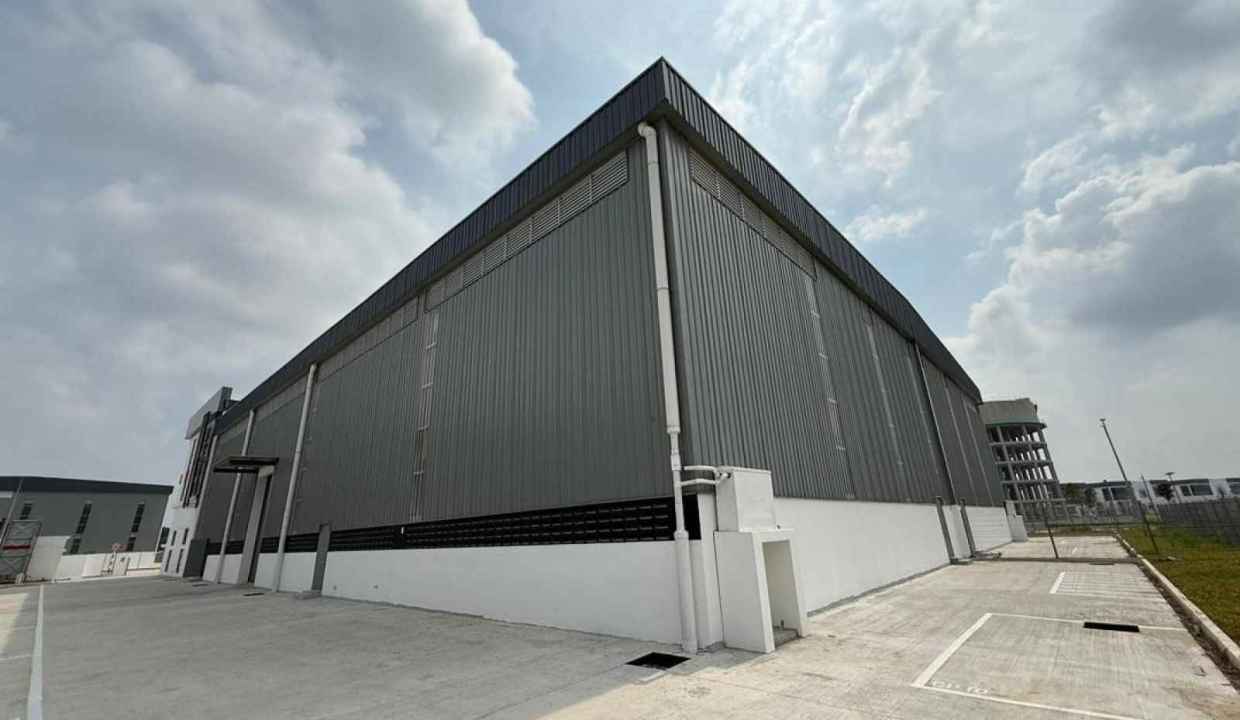 Banting COMPASS @ Kota Seri Langat Factory _ Warehouse Sg Manggis (4)