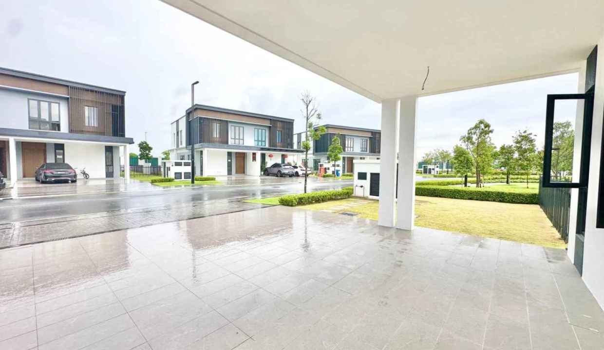 CORNER LOT 2-STOREY SEMI-D BOHEMIA @ ECO SANCTUARY, BANDAR RIMBAYU (2)