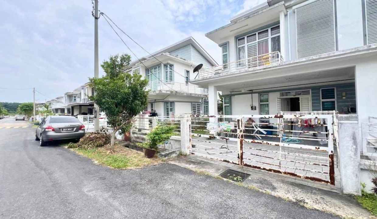 Double Storey Semi-D Cluster, SP 10 @ Bandar Saujana Putra (17)