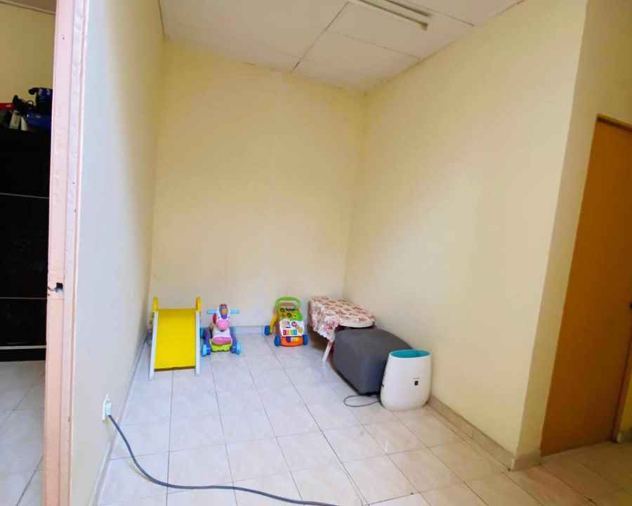FACING OPEN Double Storey Terrace Bandar Saujana Putra (12)