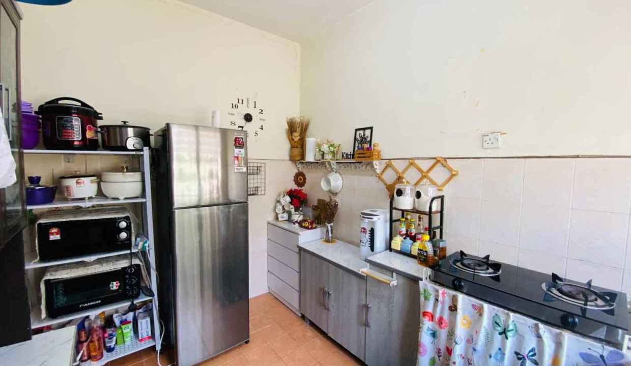 FACING OPEN Double Storey Terrace Bandar Saujana Putra (16)