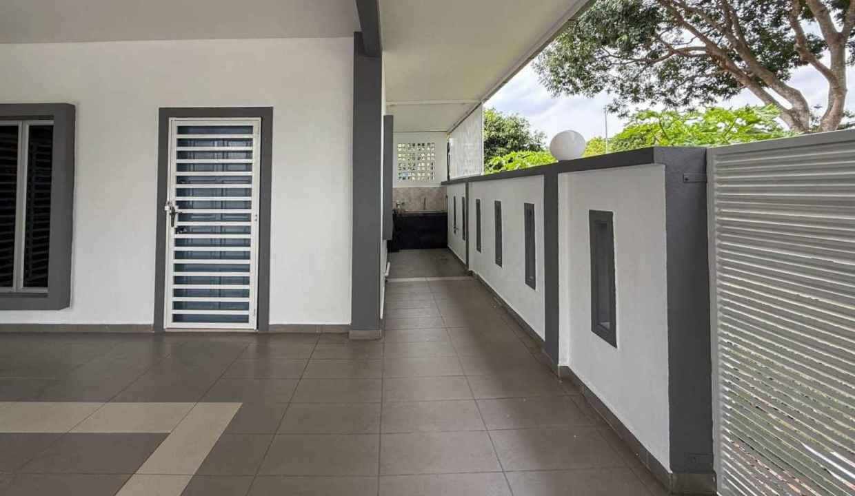 Facing Open 2 Storey House Saujana Putra 8 BANDAR SAUJANA PUTRA sp8 (19)