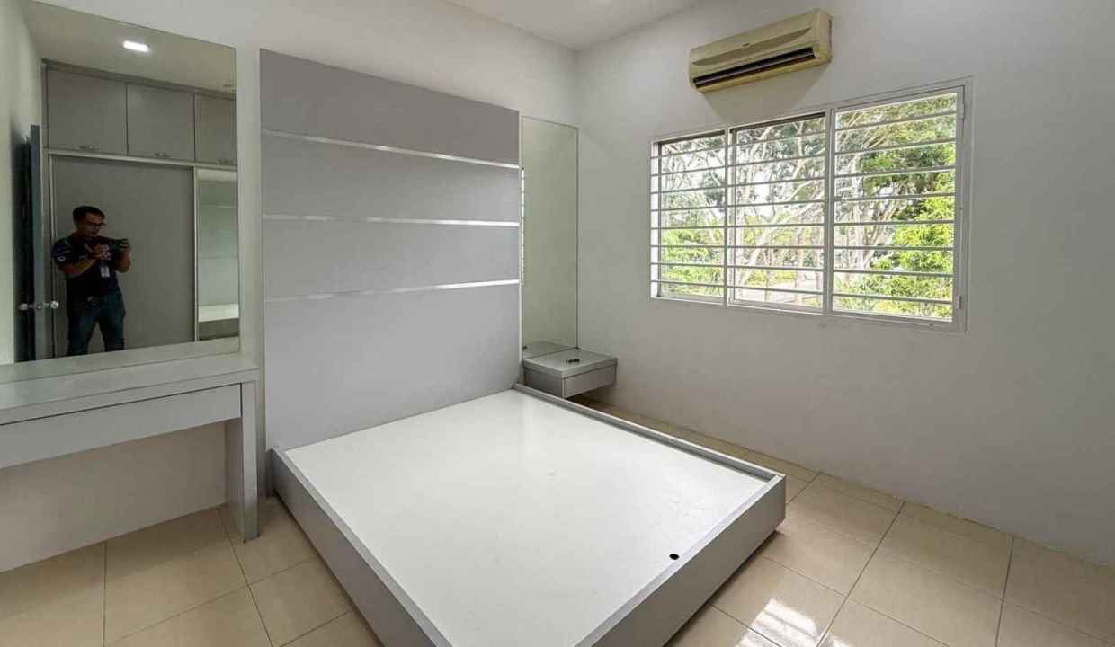 Facing Open 2 Storey House Saujana Putra 8 BANDAR SAUJANA PUTRA sp8 (5)
