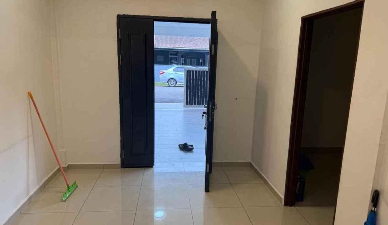 Single Storey Jalan Mentari, Bandar Mahkota Banting (1)